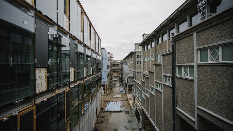 Viertel Zwei Tribünen © Joel Kernasenko