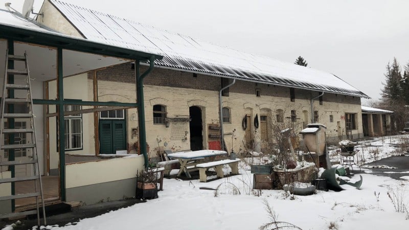 Vor dem Umbau | Vom Pferdestall zur Wohnhausanlage Leo19 © IMMODIENST Projekt Epsilon GmbH